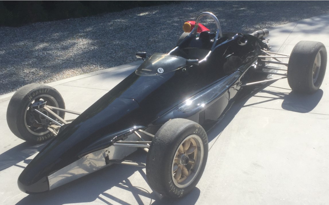 Adrian Cooper's Centurion. Converted to FF by previous owner.<br><b>The Owner history is as follows: </b><br>           ?, (1991-97)<br>           ?, VC CAN (1997-2006)<br>           ?, (2006-15)<br>           Gerry Barton, BC, CAN (2015-12/2020)<br>